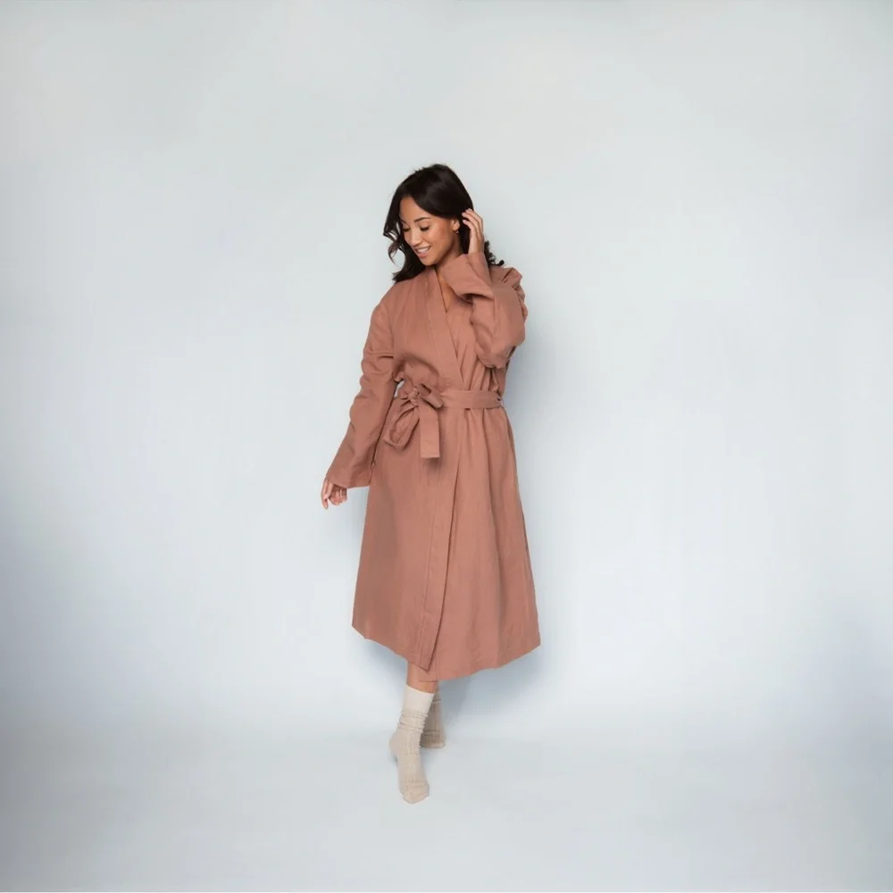 Parachute Linen Robe Clay - Picture 8 of 9